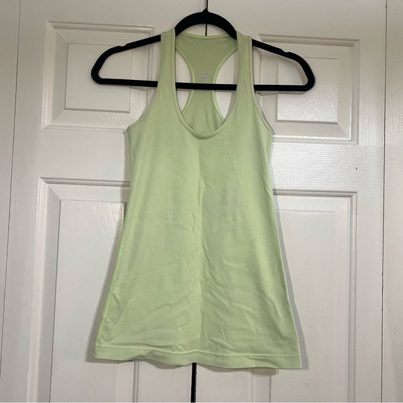 Lululemon Bundle Lot *Flawed* Size 2 Black Stride Jacket and Light Green Tank - Picture 11 of 16